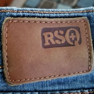 Tillys New York, Slim Straight, 30x32